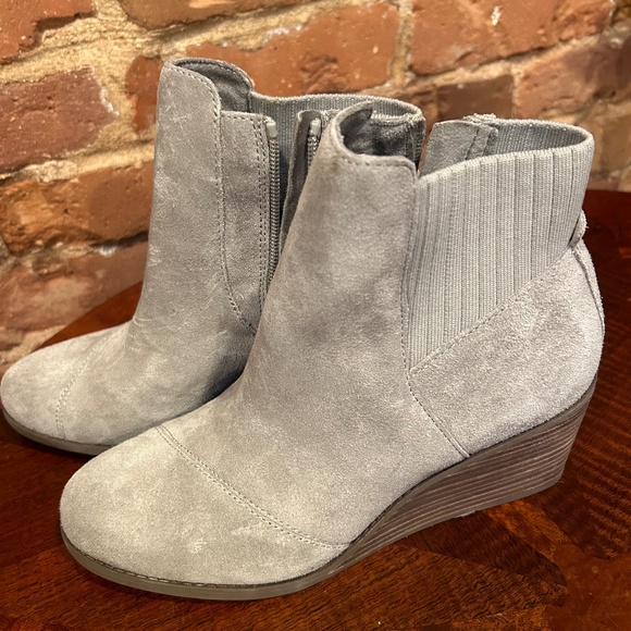 Toms Shoes - Grey Suede TOMS Wedge Boot- 8.5 NWOT